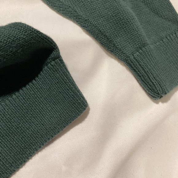 Ugly Christmas Sweater - Picture 5 of 8